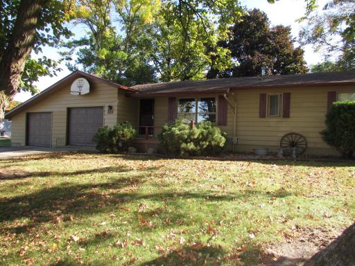 109 W 5th Street N, Truman, MN 56088