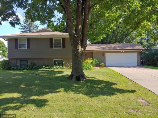 2340 Standridge Avenue, North Saint Paul, MN 55109
