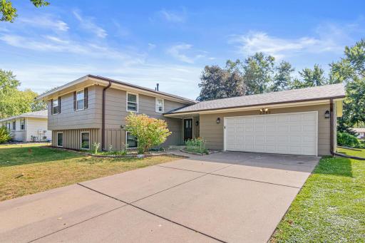 2340 Standridge Avenue, North Saint Paul, MN 55109