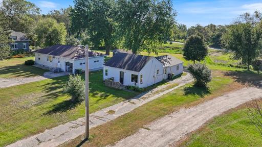 Cozy home located within Russell city limits!