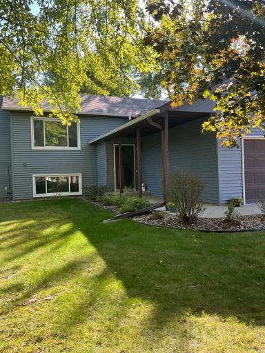 1402 36th Street SW, Rochester, MN 55902