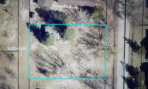140x100 double lot with 20x24 shed