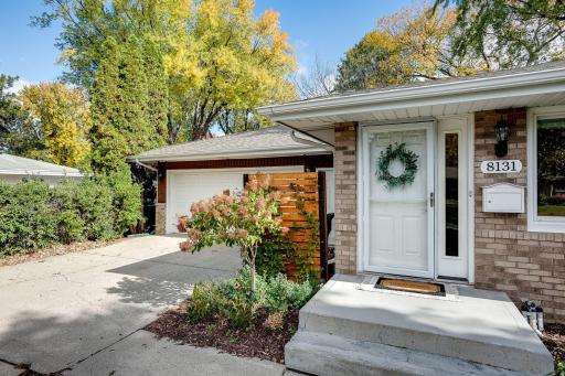 8131 Vincent Avenue S, Minneapolis, MN 55431