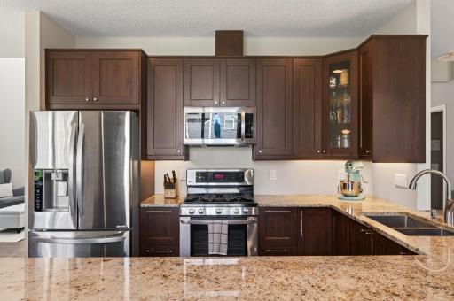 7619 Everest Lane N, Maple Grove, MN 55311