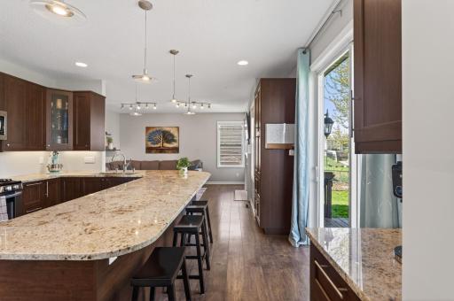 7619 Everest Lane N, Maple Grove, MN 55311