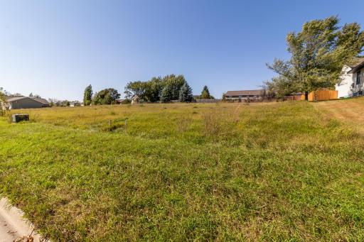 1706 Jasmine Drive, Alexandria, MN 56308