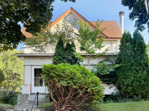1391 Charles Avenue, Saint Paul, MN 55104