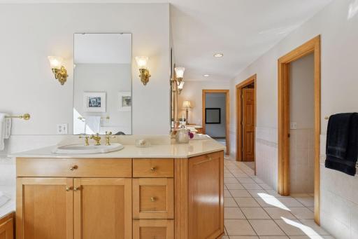 5455 Timber Trail, Maple Plain, MN 55359