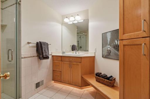 5455 Timber Trail, Maple Plain, MN 55359