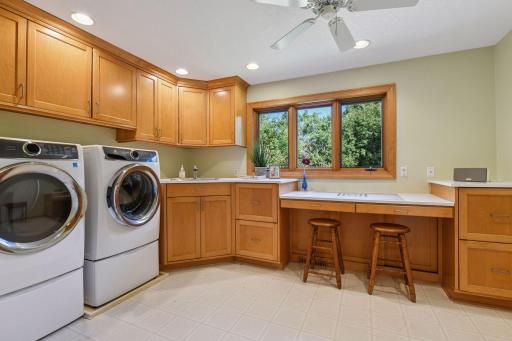 5455 Timber Trail, Maple Plain, MN 55359