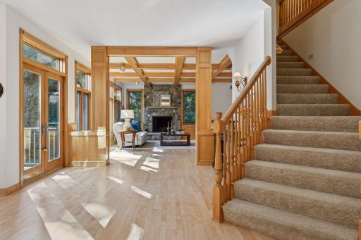 5455 Timber Trail, Maple Plain, MN 55359