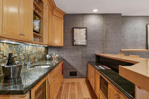 5455 Timber Trail, Maple Plain, MN 55359