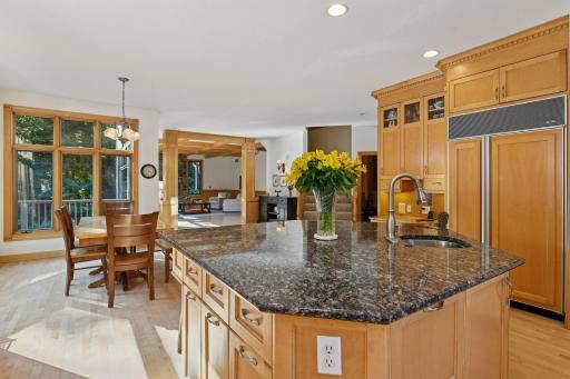 5455 Timber Trail, Maple Plain, MN 55359