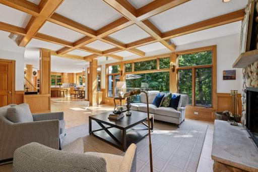 5455 Timber Trail, Maple Plain, MN 55359