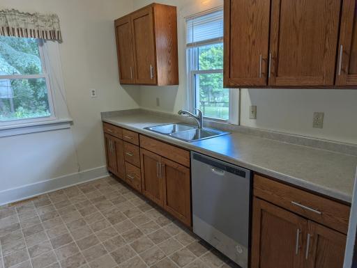 1502 3rd Avenue NW, Rochester, MN 55901