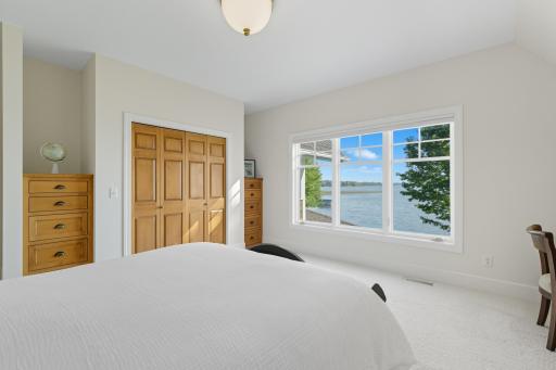 6951 N Shore Trail, Forest Lake, MN 55025