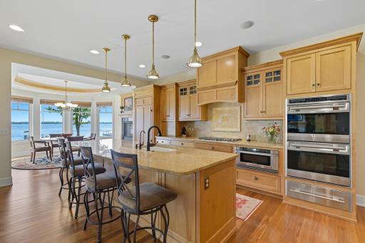 6951 N Shore Trail, Forest Lake, MN 55025
