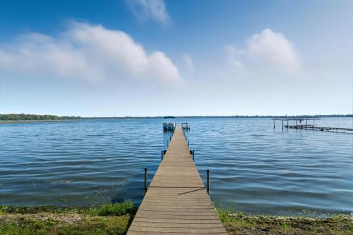 6951 N Shore Trail, Forest Lake, MN 55025