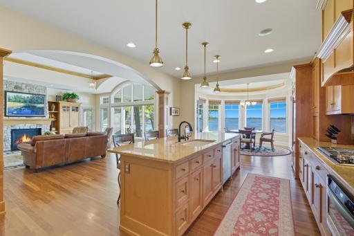 6951 N Shore Trail, Forest Lake, MN 55025