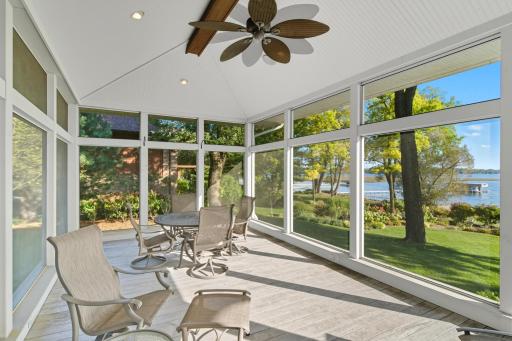 6951 N Shore Trail, Forest Lake, MN 55025