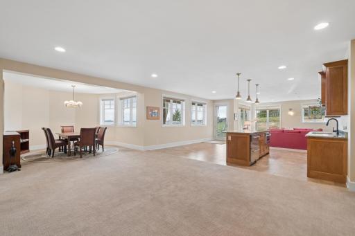 6951 N Shore Trail, Forest Lake, MN 55025