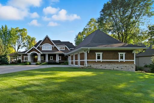 6951 N Shore Trail, Forest Lake, MN 55025