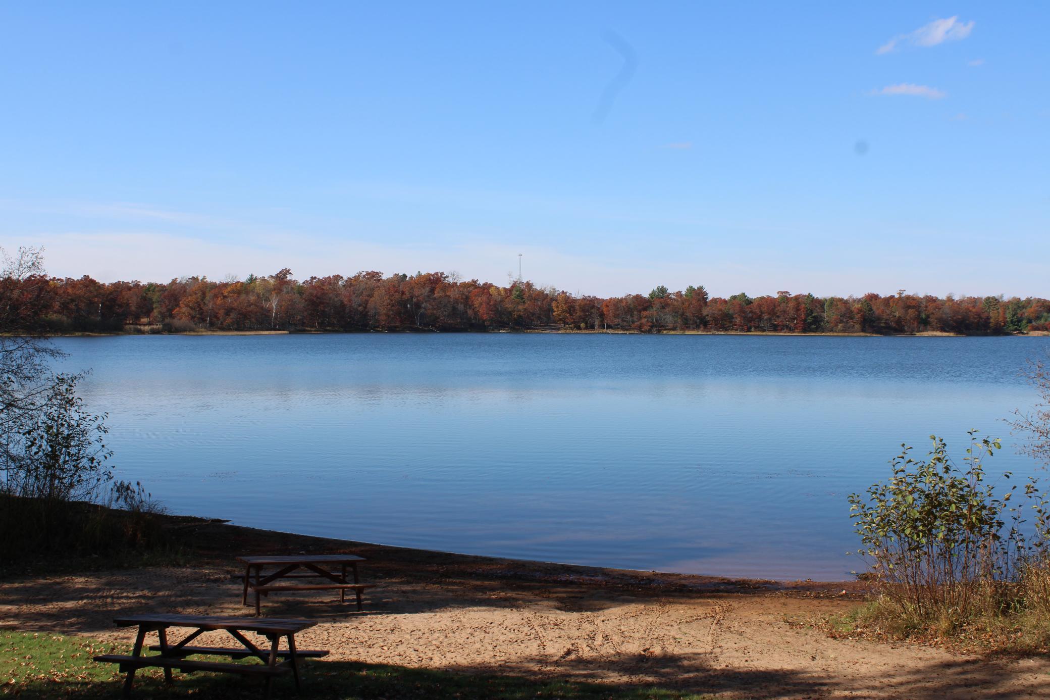 East Cadotte - Boat ramp, boat dock slip, beach house with showers and restrooms, sand volleyball court