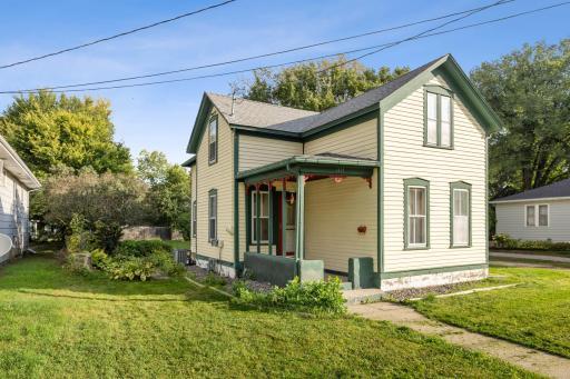 1419 5th Avenue S, Fargo, ND 58103