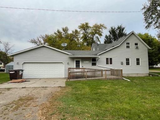76 4th Avenue E, Wood Lake, MN 56297