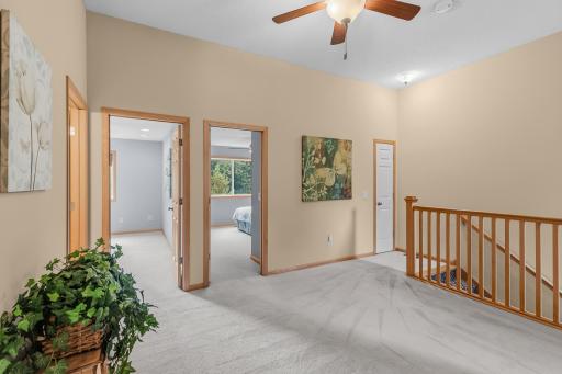 2694 County Road H2, Saint Paul, MN 55112