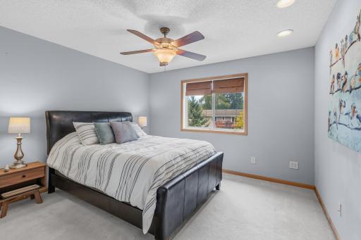 2694 County Road H2, Saint Paul, MN 55112