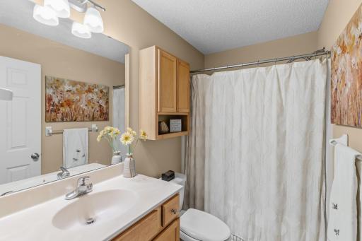 2694 County Road H2, Saint Paul, MN 55112