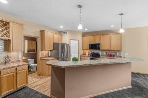 2694 County Road H2, Saint Paul, MN 55112