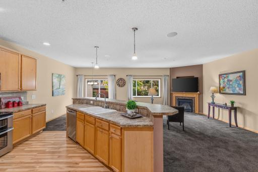 2694 County Road H2, Saint Paul, MN 55112
