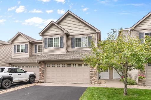 2694 County Road H2, Saint Paul, MN 55112