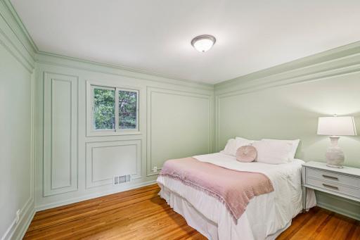 10816 Nord Avenue S, Minneapolis, MN 55437