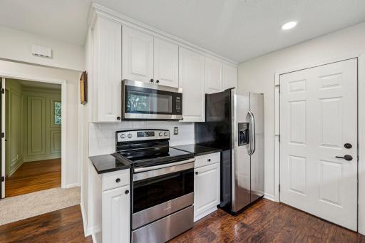 10816 Nord Avenue S, Minneapolis, MN 55437