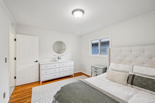 10816 Nord Avenue S, Minneapolis, MN 55437