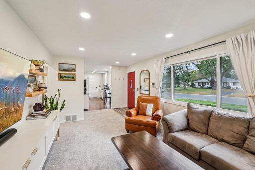 10816 Nord Avenue S, Minneapolis, MN 55437