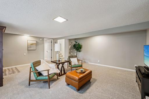 10816 Nord Avenue S, Minneapolis, MN 55437