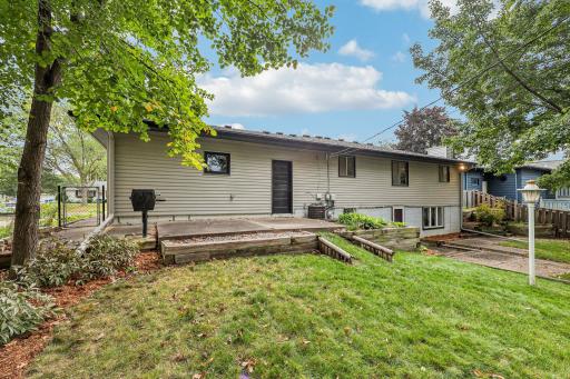 10816 Nord Avenue S, Minneapolis, MN 55437