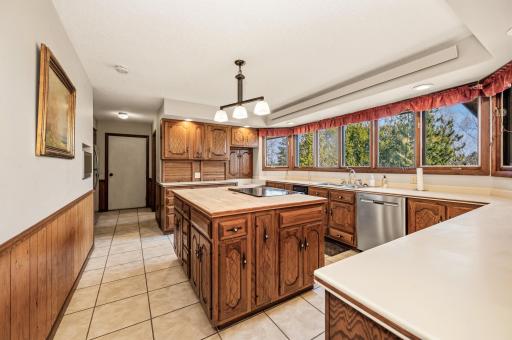 1005 Horseshoe Lake Road, Grand Rapids, MN 55744