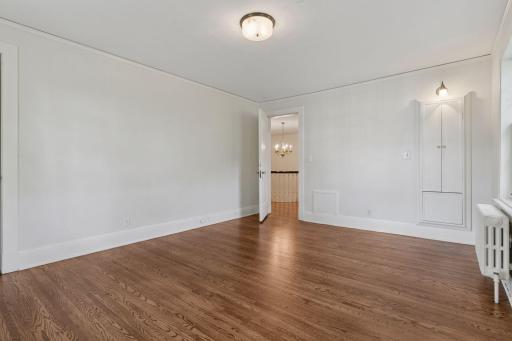 196 Mississippi River Boulevard S, Saint Paul, MN 55105