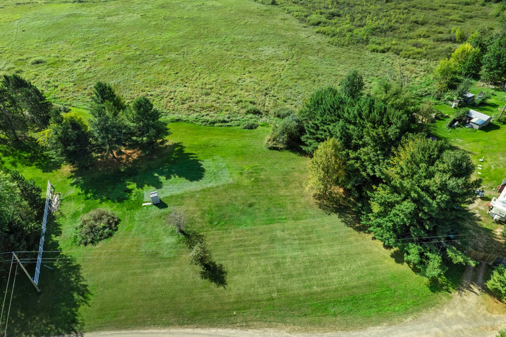 12-web-or-mls-5234 Royal Woods-34.jpg