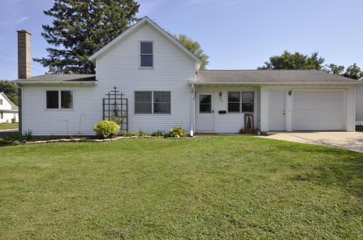307 Wabasha Avenue, Saint Charles, MN 55972