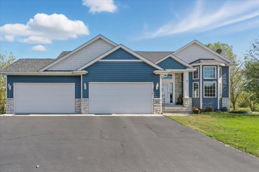 Welcome Home! 21453 Lena Trail, Big Lake, MN 55309