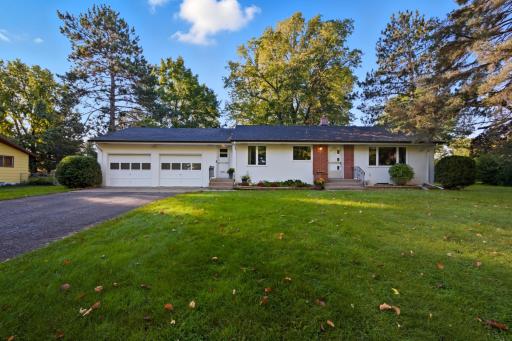 7571 Stillwater Way N, Saint Paul, MN 55128