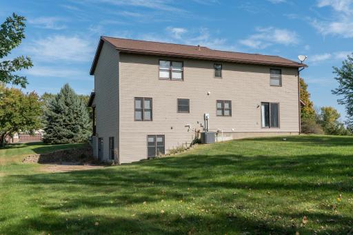 114 Pheasant Drive, Mankato, MN 56001
