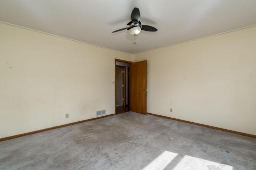 114 Pheasant Drive, Mankato, MN 56001