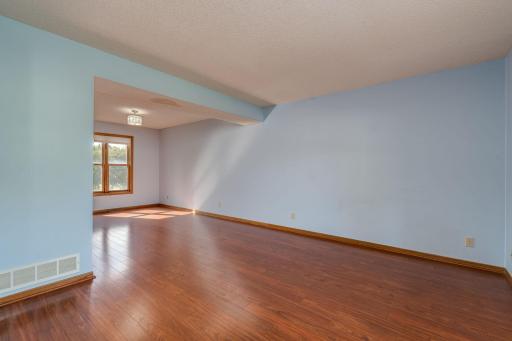 114 Pheasant Drive, Mankato, MN 56001